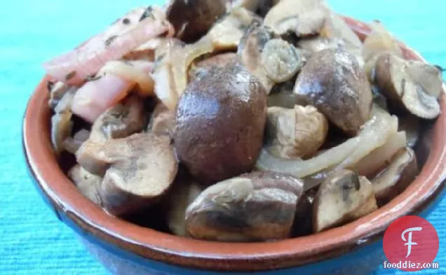 Marinated Mushrooms With Shallots and Thyme