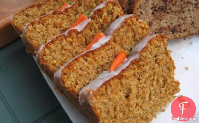 पारंपरिक स्विस गाजर का केक (आरगॉयर रुएब्ली टोर्टे)