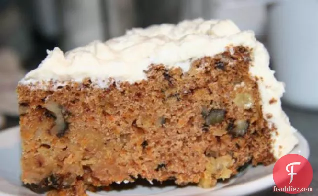 The Best Carrot Cake (In the World)