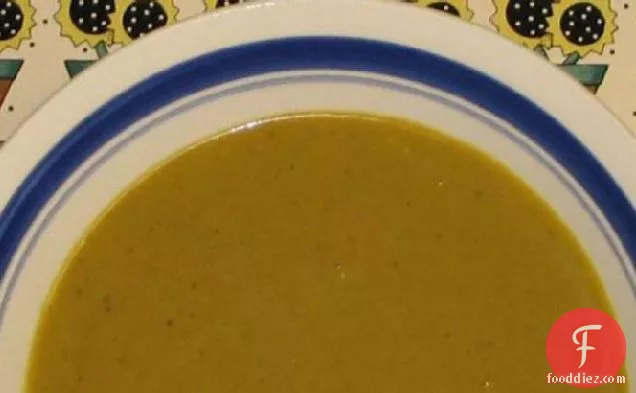 चिकन नारियल करी सूप-उर्फ आसान मुलिगाटावनी!