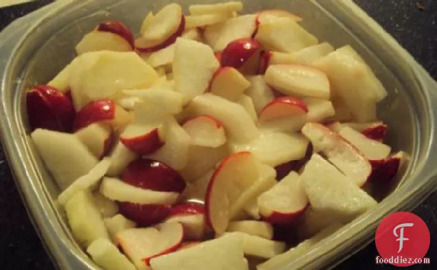 Pickled Daikon and Red Radishes With Ginger