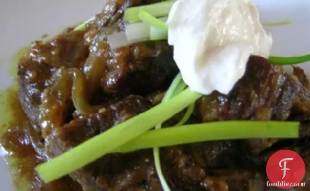 Curry Beef Short Ribs With Horseradish Sauce
