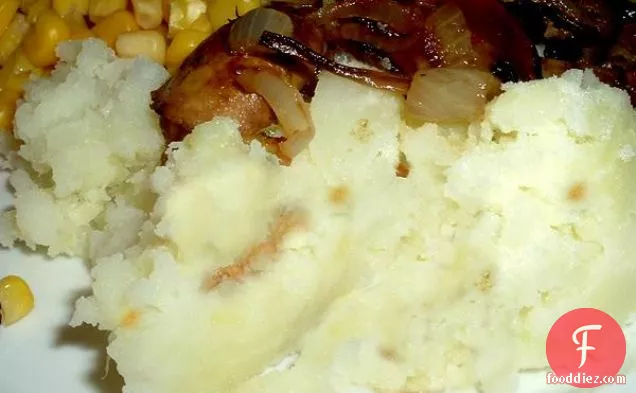 Healthier Roasted Garlic Mashed Potatoes