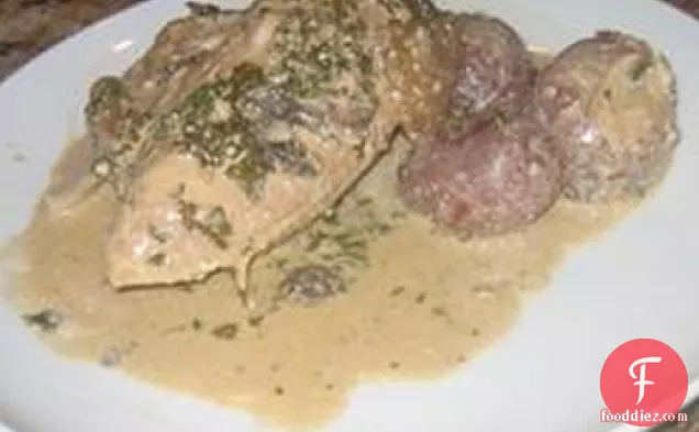 धीमी कुकर अजमोद चिकन