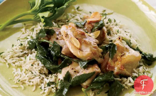 Quick Vinegar-Braised Chicken with Garlic and Celery Leaves