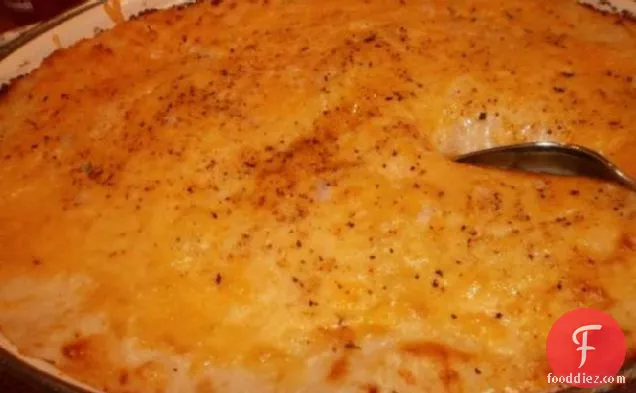 गौडा मैश किए हुए आलू पुलाव