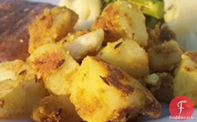 Masale Aaloo (Spice Potatoes)