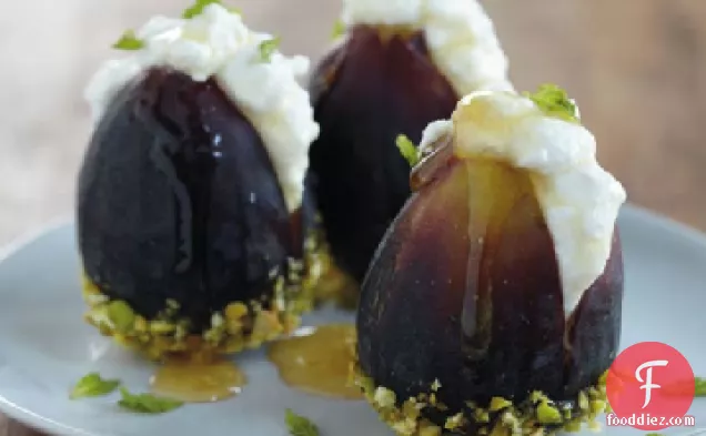 Fresh Figs With Ricotta and Honey Recipe