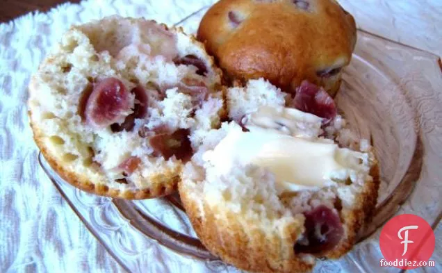 Bli's Grape Muffins