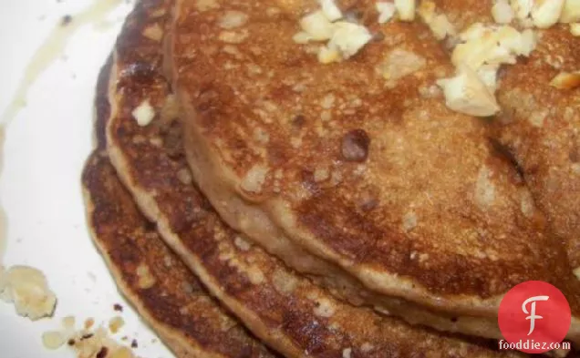 Cinnamon-Hazelnut Pancakes