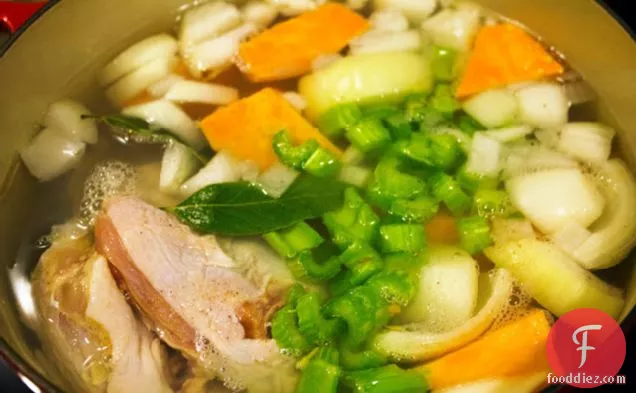 Homemade Chicken Broth