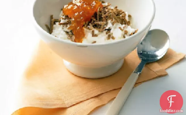 Cottage Cheese with Apricot Jam and Bran Cereal