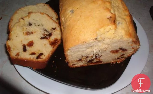 Eggnog Bread With Fruit