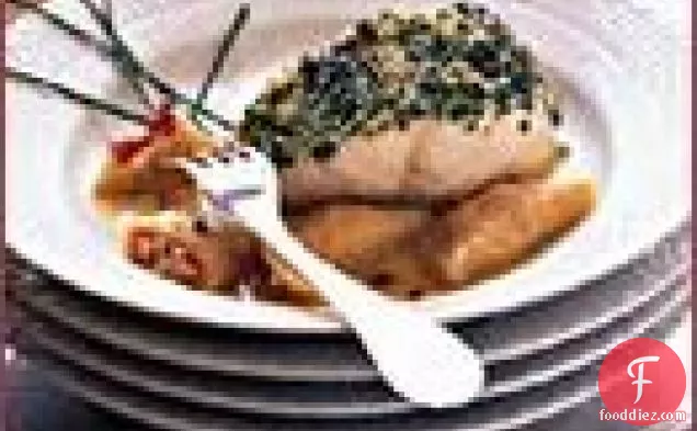 लॉबस्टर पियोगी के साथ साइमन की जड़ी-बूटी-क्रस्टेड वॉली