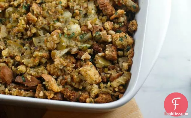 The Silver Palate’s Cornbread Stuffing With Apples, Vegetarian