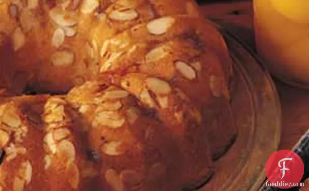 Almond/Apricot Coffee Cake