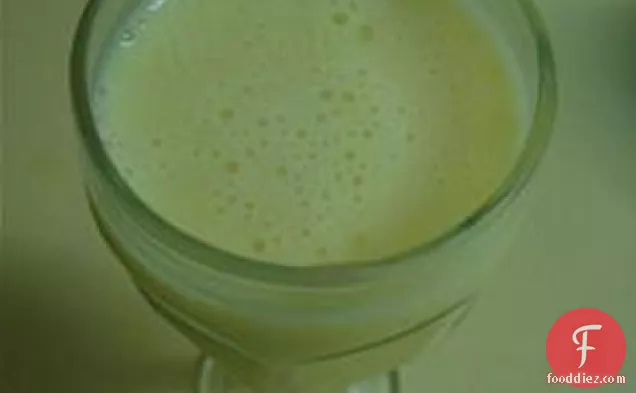 दाना के उष्णकटिबंधीय फल ठग