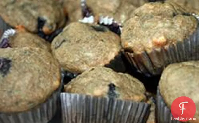 No-Sugar-Added Blueberry and Banana Wheat Muffins