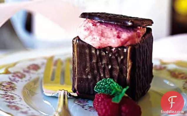 Chocolate Boxes with Raspberry Mousse