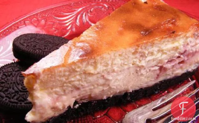 Raspberry Truffle Cheesecake (Copycat)