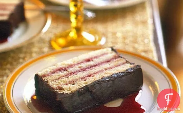 Raspberry-Almond Torte with Chocolate Ganache