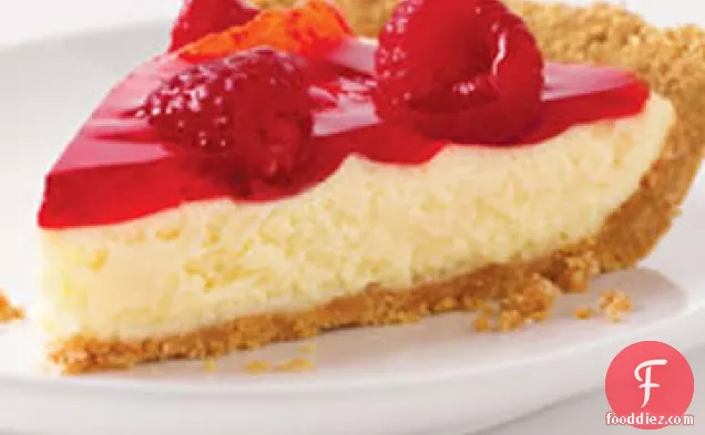 Raspberry Glace Cheesecake Pie