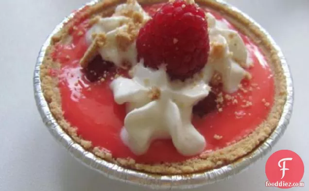 Raspberry Pie With Oat Crust
