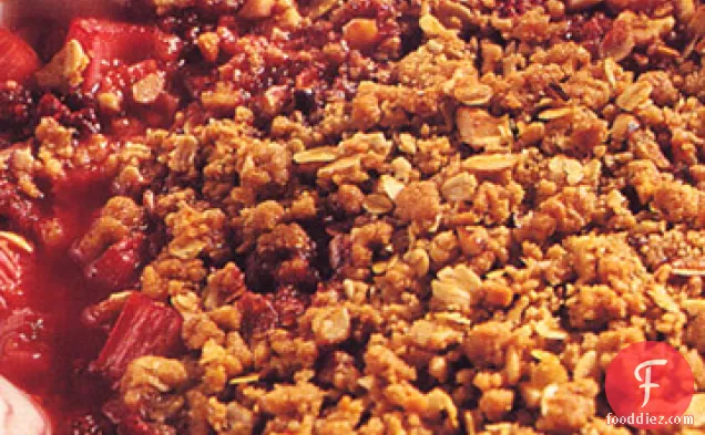 Rhubarb Raspberry Crisp