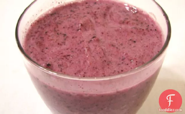 Creamy Blueberry Smoothie