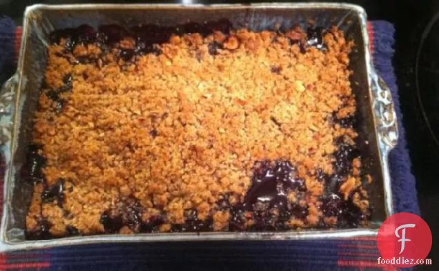 Blueberry Hazelnut Crisp