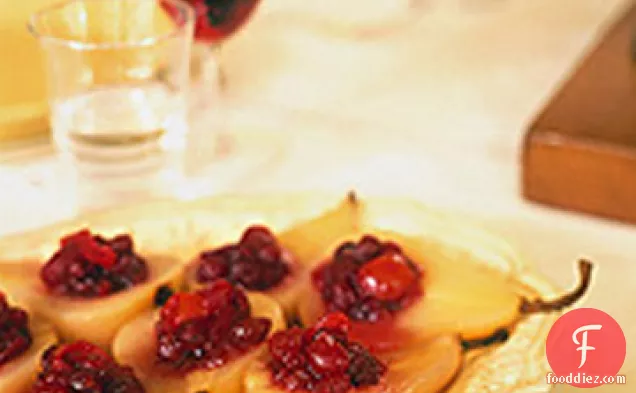 Poached Pears Filled with Cranberry Sauce
