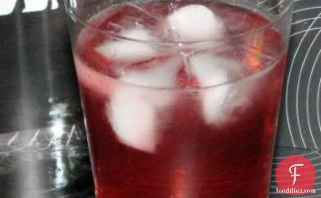Cranberry and Vodka Sparkle