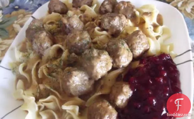 Swedish Meatballs With Lingonberry or Cranberry Sauce