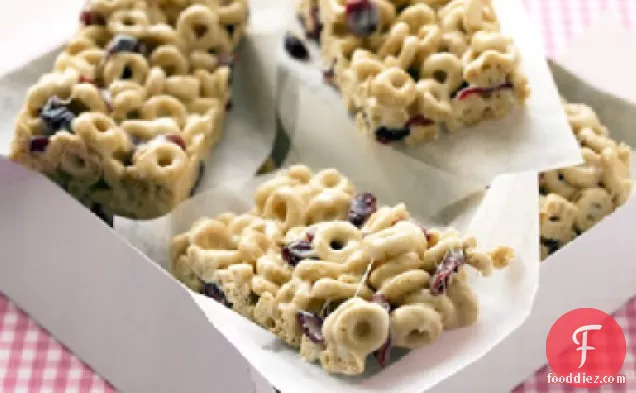 Cranberry-Oat Cereal Bars