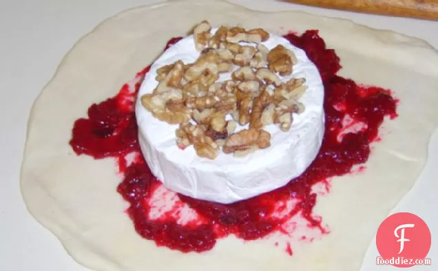 Cranberry and Walnut Baked Brie