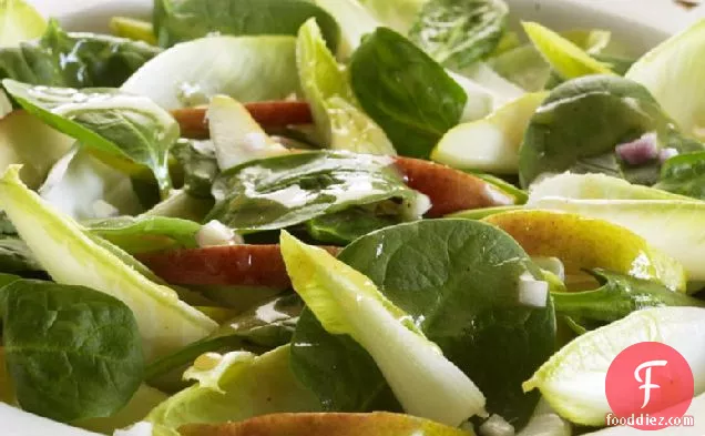 Spinach, Pear, and Endive Salad