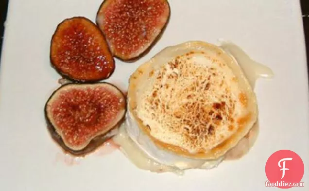 Grilled Goats Cheese With Fresh Figs