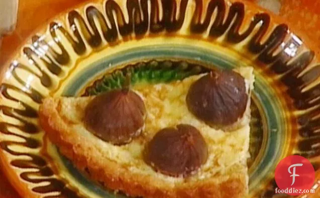 Almond-Crusted Fig Tart: Crostata di Fichi Mandorlati
