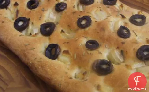 Onion Herb Focaccia Bread