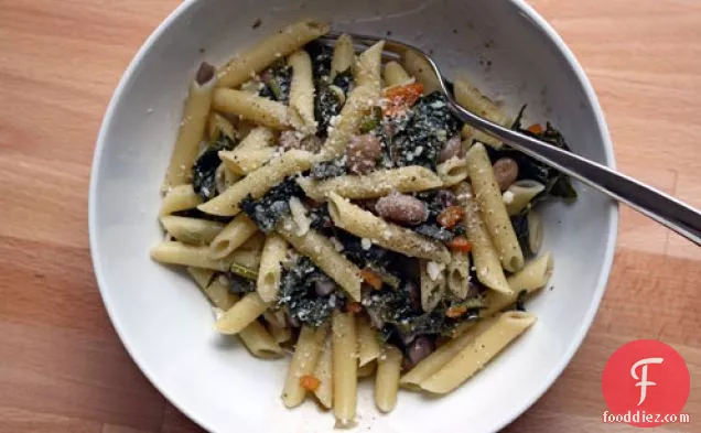 Dinner Tonight: Pasta with Greens and Beans