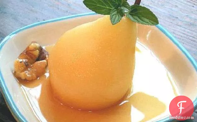Poached Pears With Gingerbread Cider Syrup