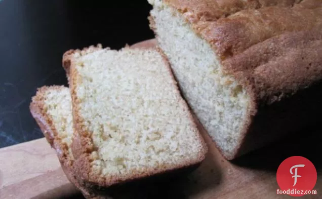 Whole Wheat Oatmeal Pound Cake