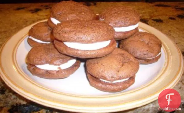 Whoopie Pies With 7 Minute Frosting