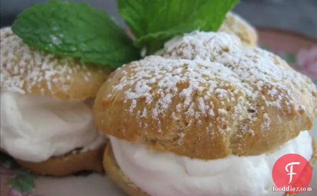 Cream Puffs (Puffed Shell of Choux Pastry)