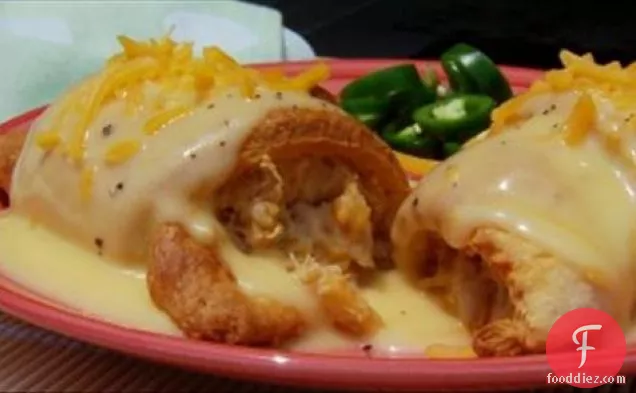 Quick & Easy Creamy Chicken Crescents