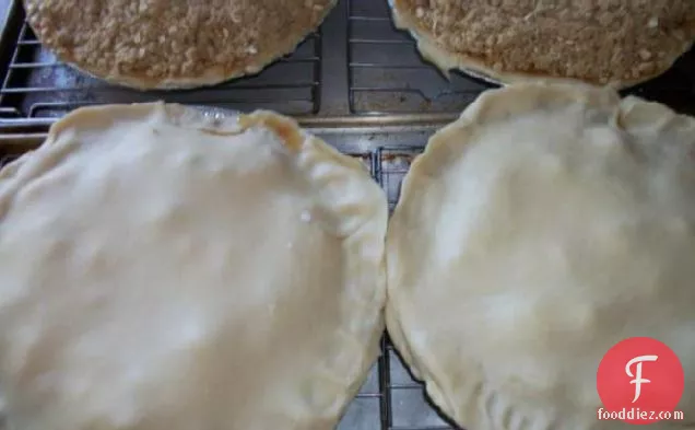Freezer Peach Pie Filling and Pie Freezing Method