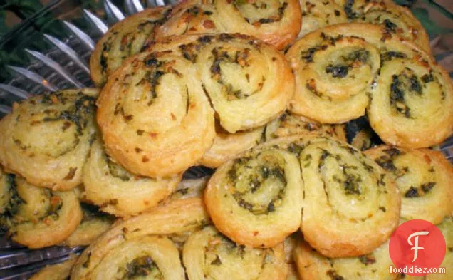 Palmiers Du Basilic (Basil-Scented Savory Cookies