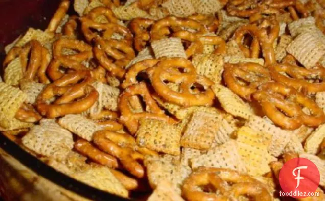 Pizza Flavored Snack Mix