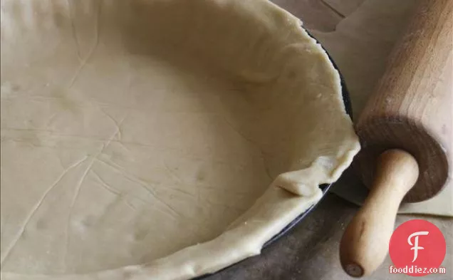 पफ पेस्ट्री टॉप के साथ पोर्टोबेलो सूप की क्रीम