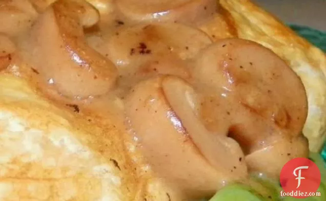 मार्सला सॉस के साथ बीफ एन क्राउट